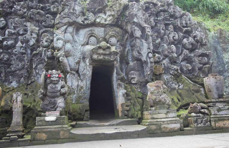 Goa Gajah tempel